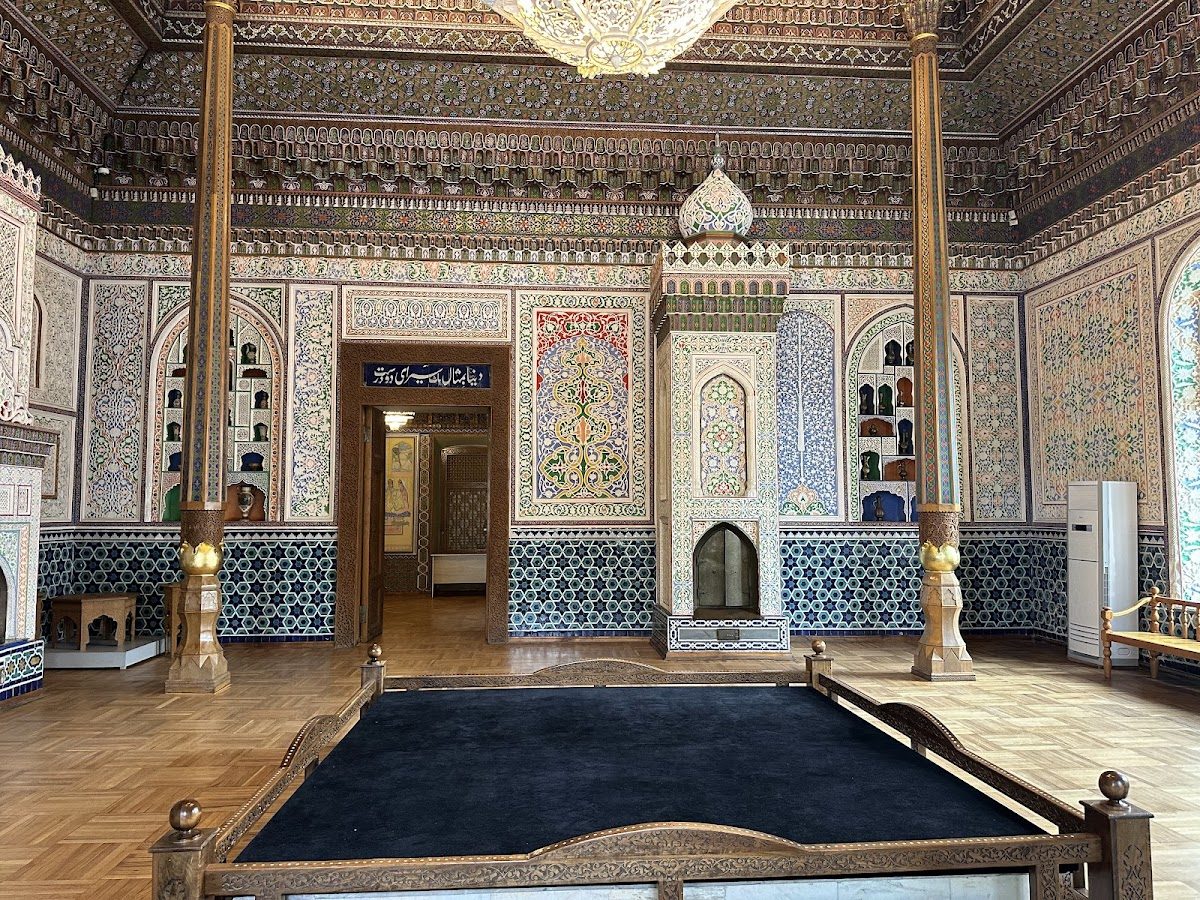 exhibit at State Art Museum of Uzbekistan