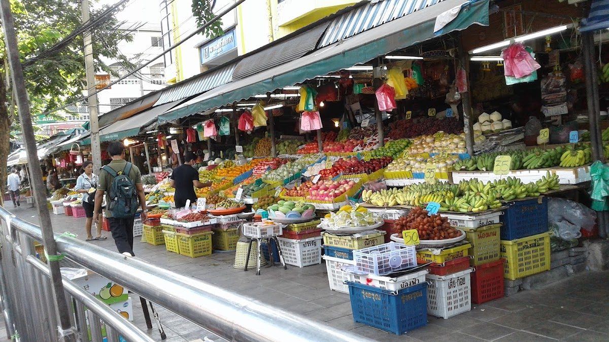 Huai Khwang Night Market food, Bangkok