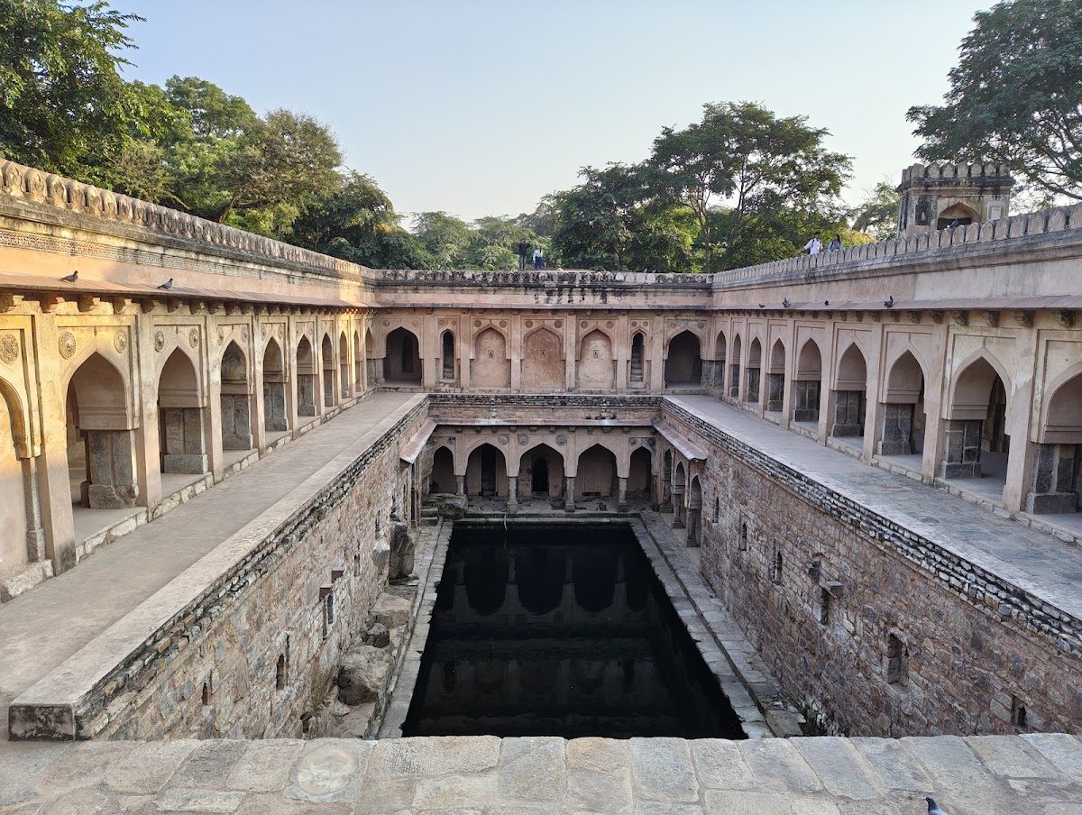 Mehrauli Archaeological Park ruins, Delhi