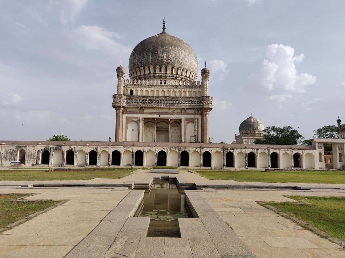 Qutb Shahi Tombs, Hyderabad