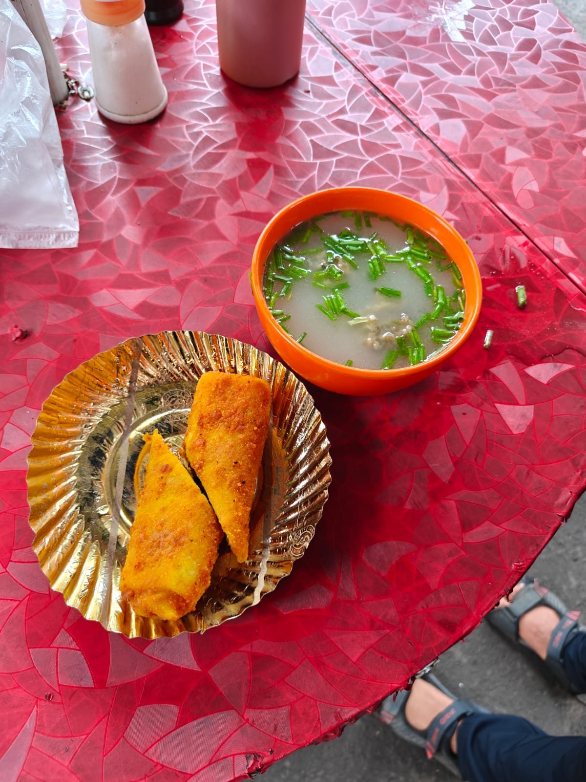 Tiretta Bazaar Chinese breakfast, Kolkata