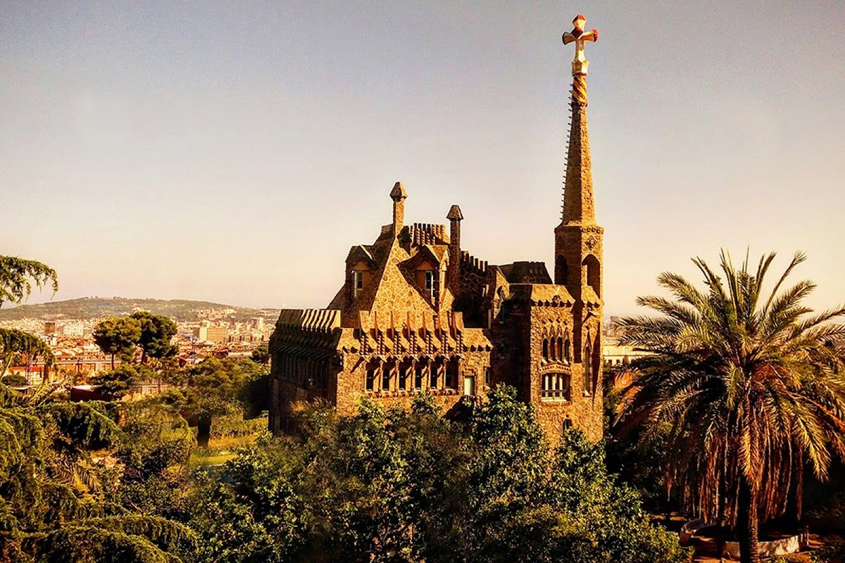 Torre Bellesguard exterior, Barcelona