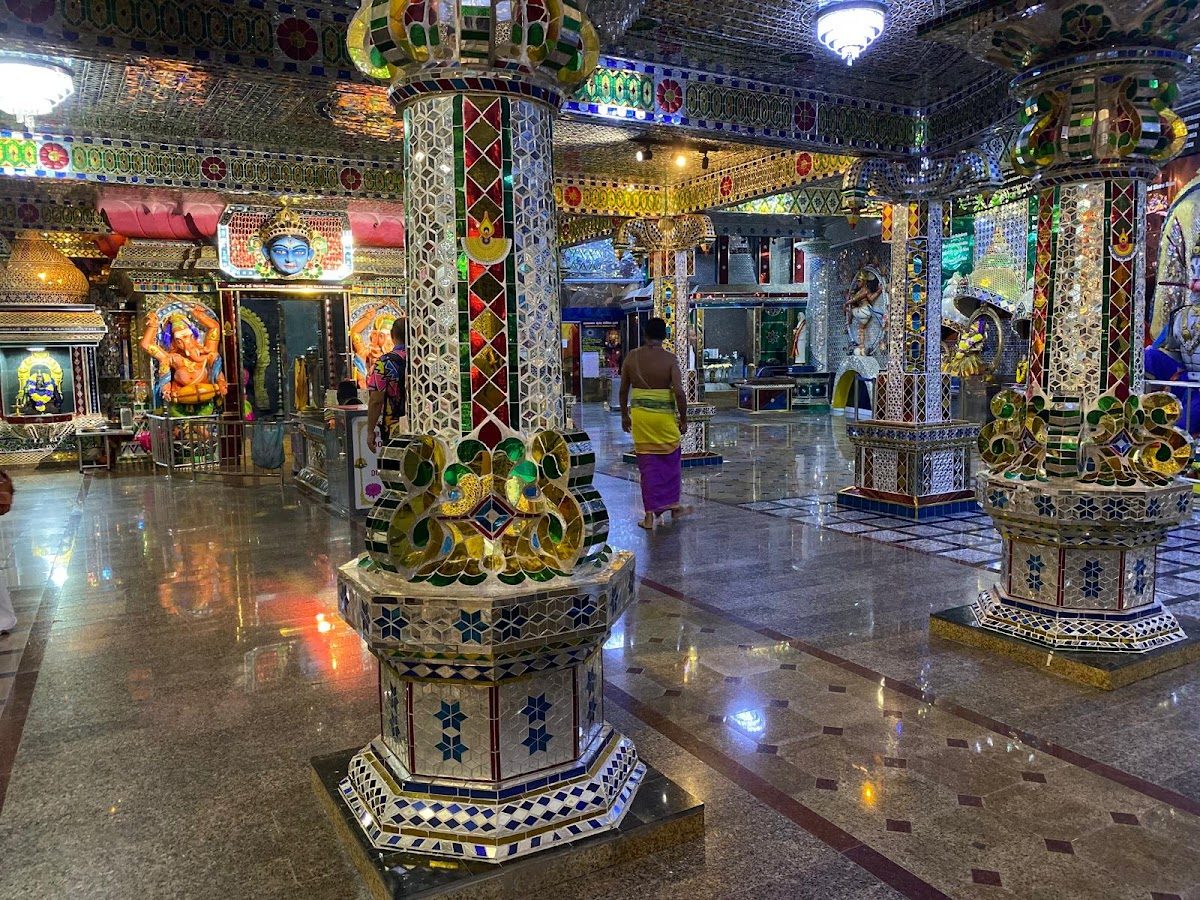 Arulmigu Sri Rajakaliamman Glass Temple, Johor Bahru