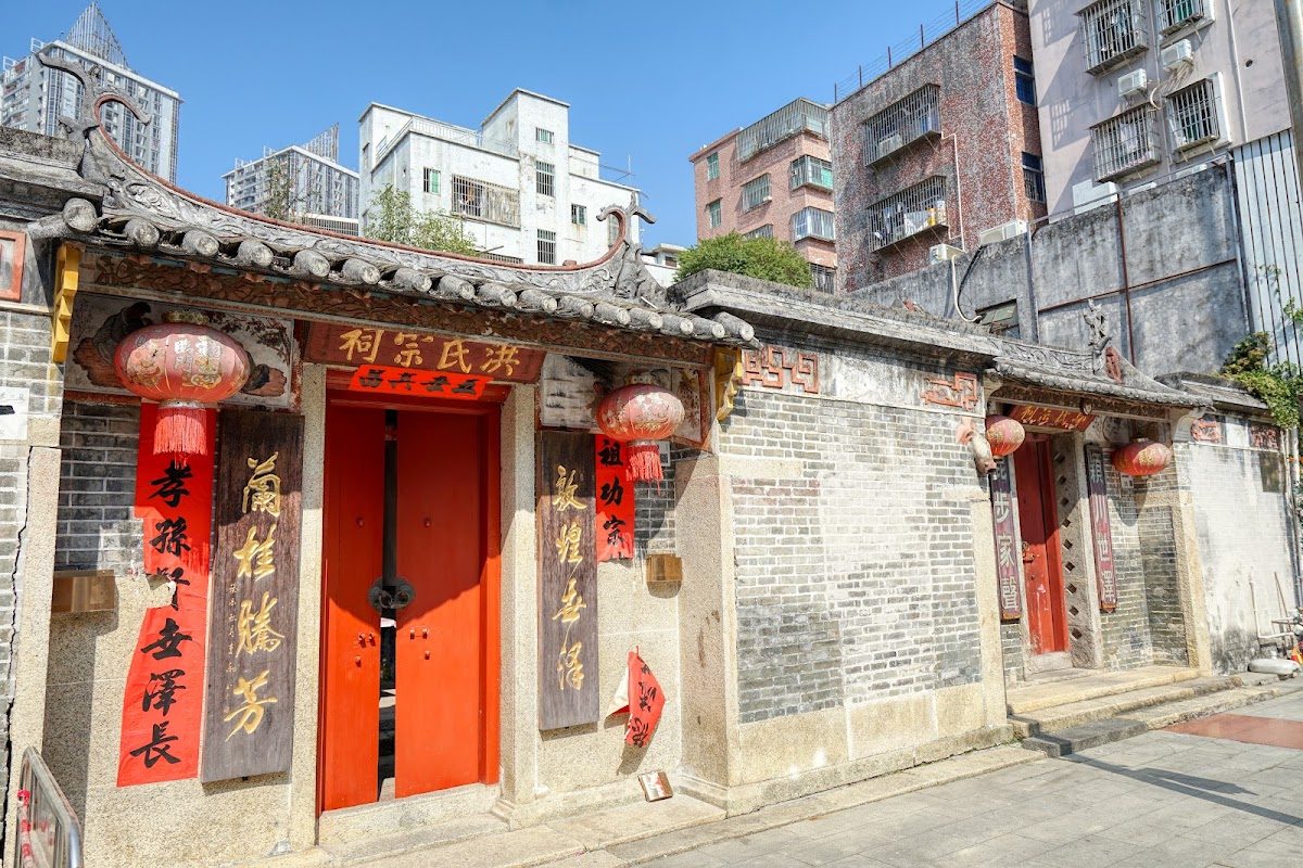 Dafen Oil Painting Village, Shenzhen