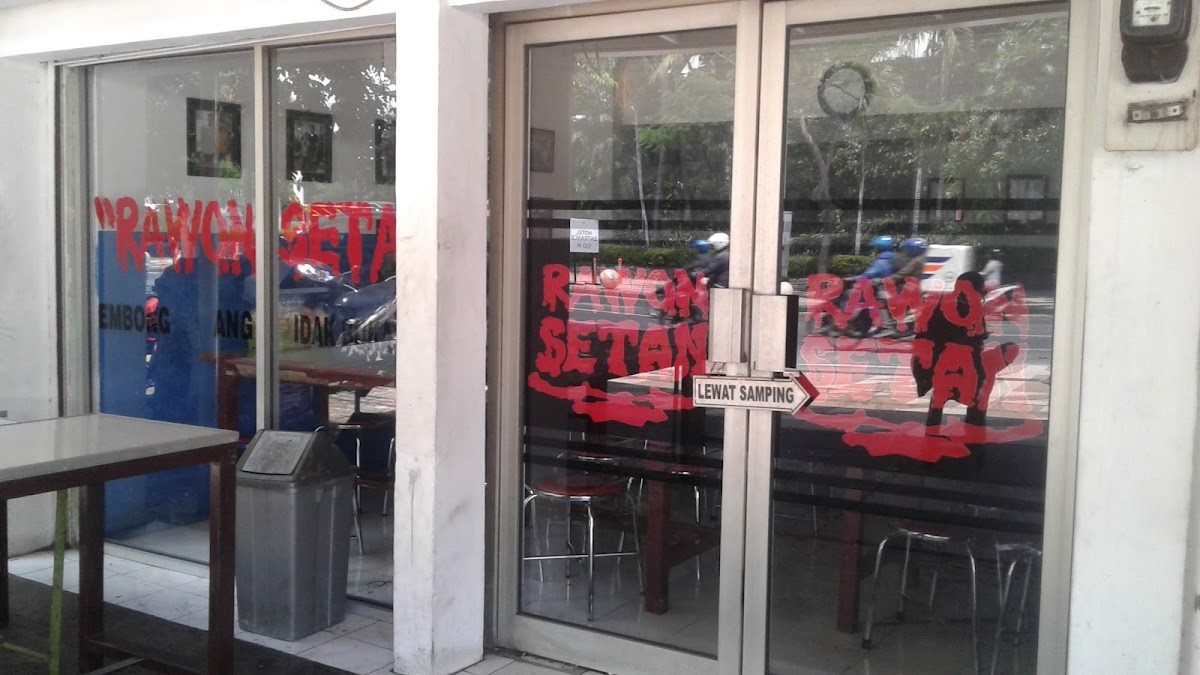 Rawon Setan Embong Malang, Surabaya