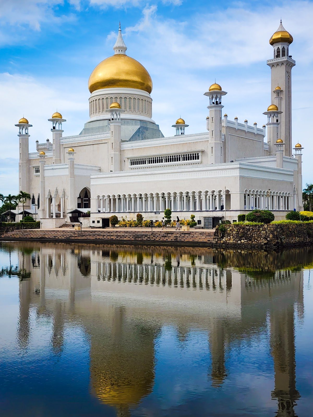 Sultan Omar Ali Saifuddien Mosque, Bandar Seri Begawan