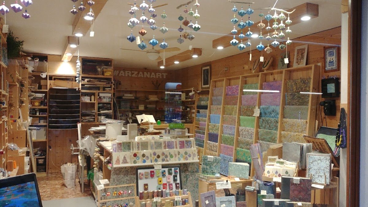 Arzanart Marbled Paper Studio Venice, Italy