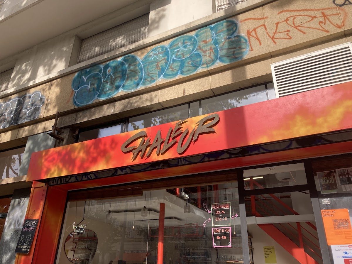 Chaleur restaurant solidaire Marseille, France